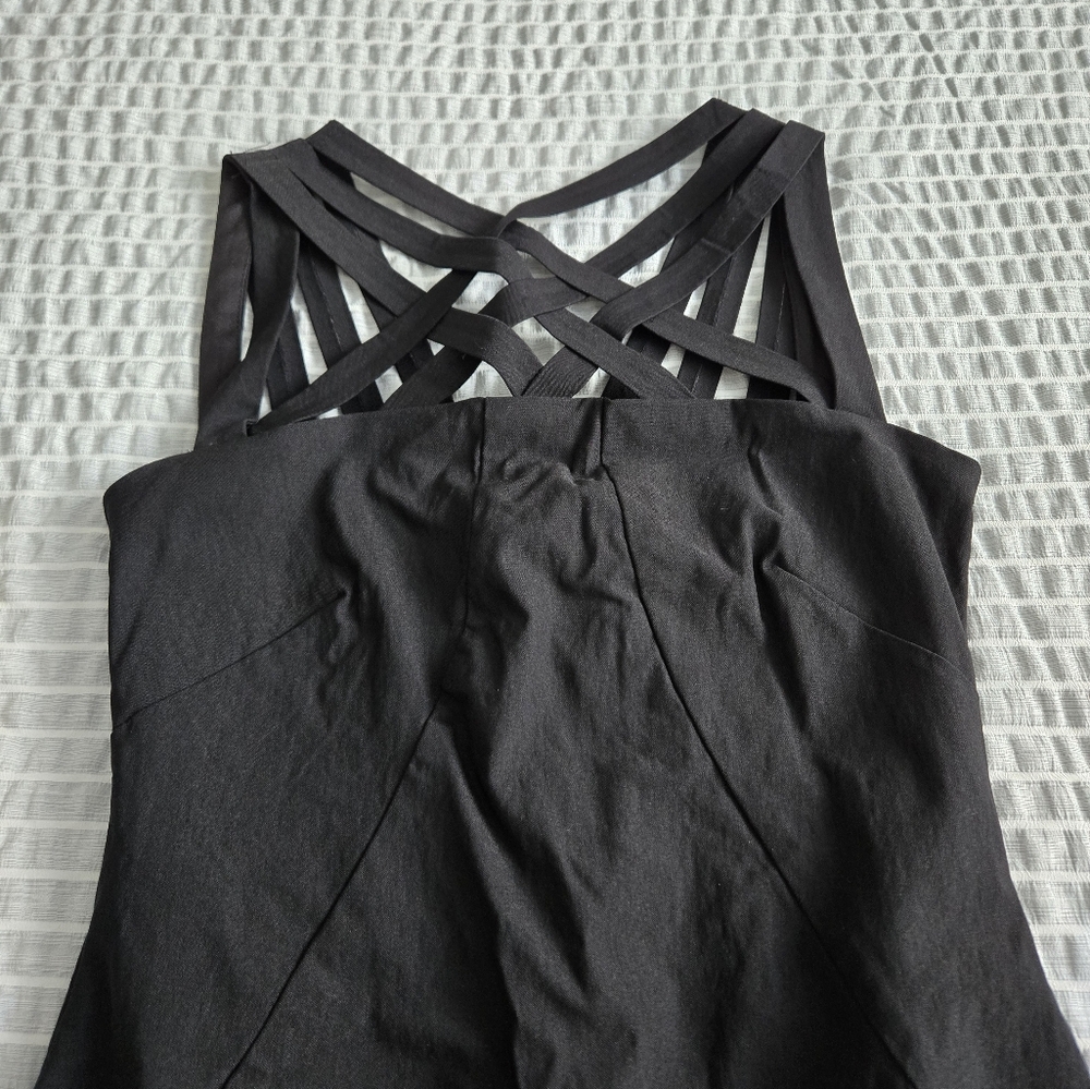 Le Chateau Black Strappy Formfitting Slimming Formal Dress MADE IN CANADA 🇨🇦 - Picture 3 of 8